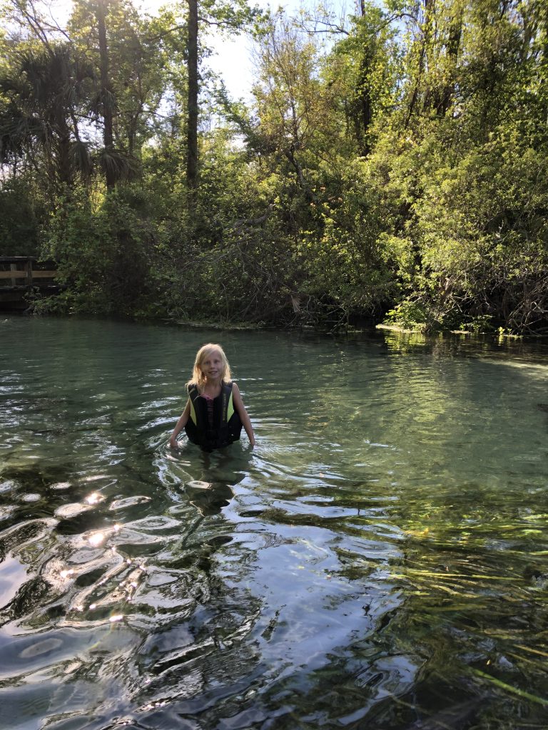 Explore the beautiful Florida waterways in a clear kayak with Get Up and Go Kayaking. Orlando lifestyle blogger, Amber Likes shares the amazing clear kayaks