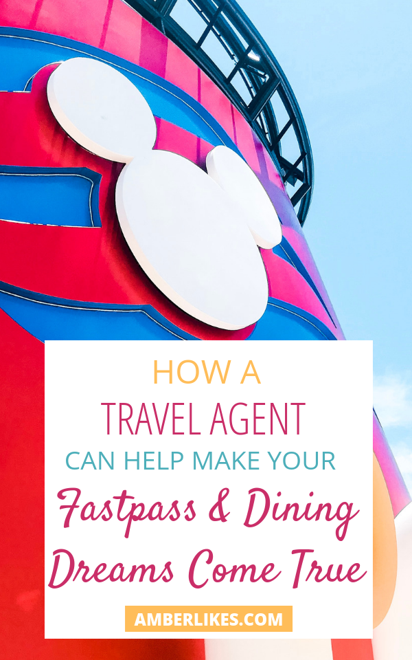 Orlando travel blogger, Amber Likes is sharing how to use a Disney travel agent while planning a Disney vacation! It's FREE! 