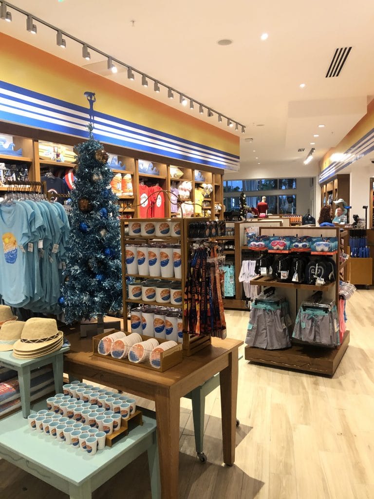 Universal's Endless Summer Resort shop