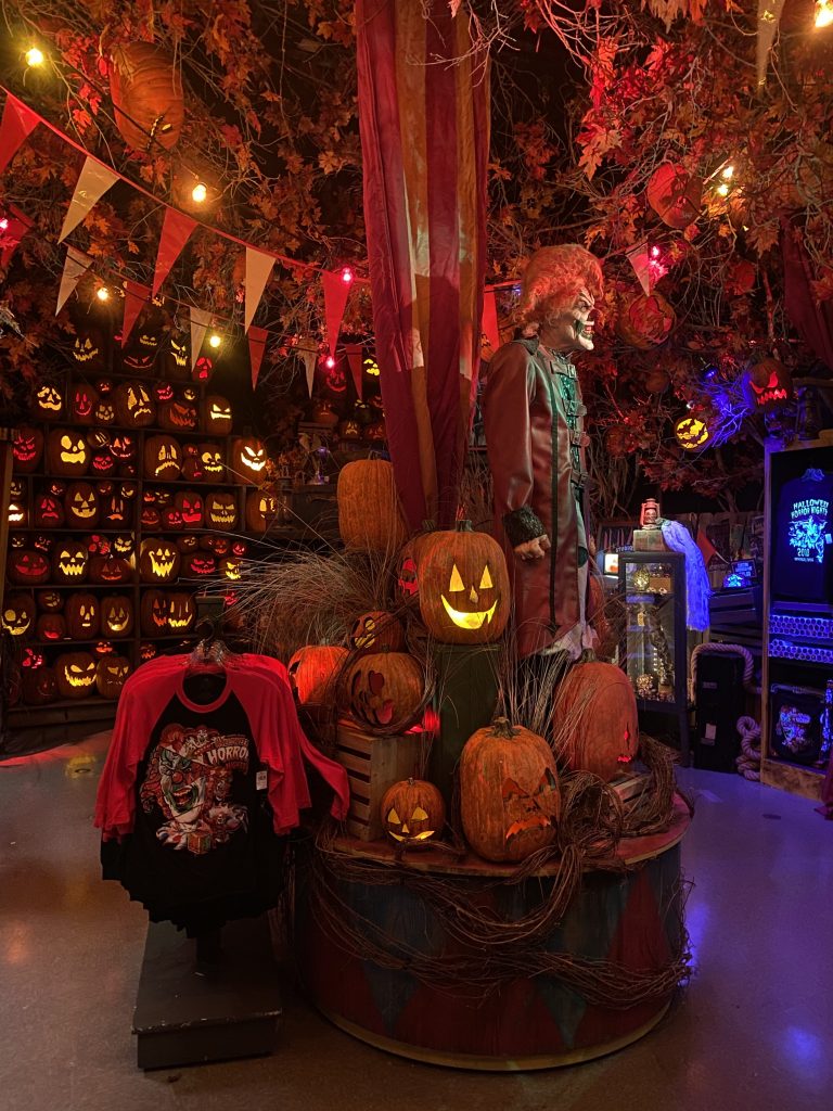 Universal Orlando Halloween tribute store