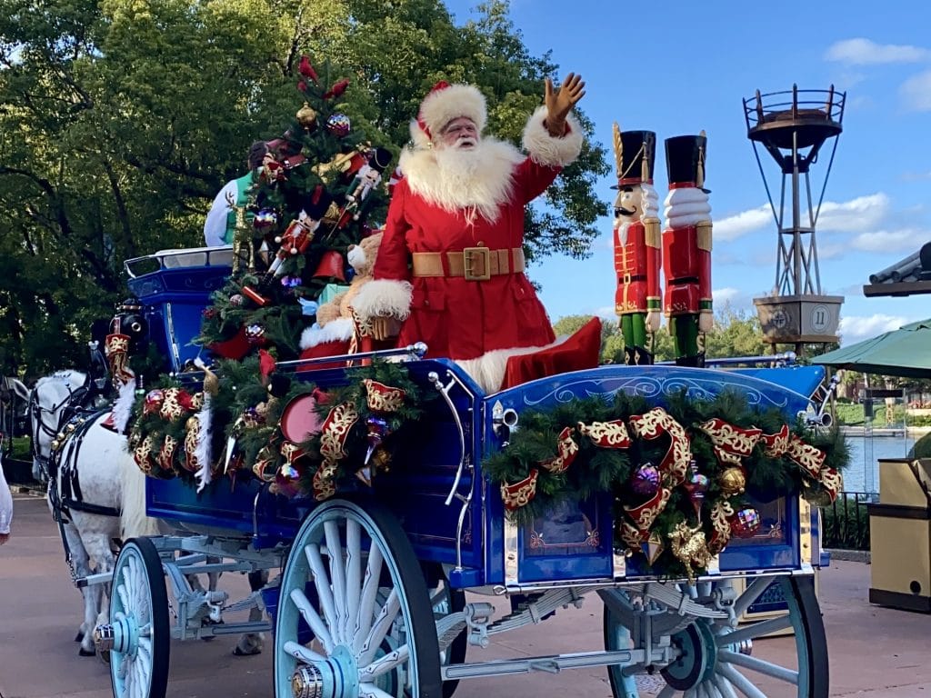 Santa Promenade at Epcot