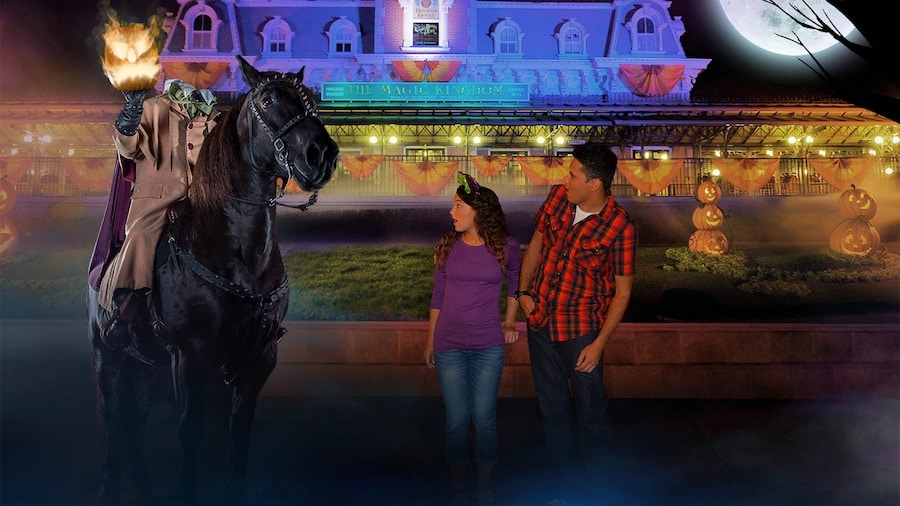 Halloween PhotoPass pictures