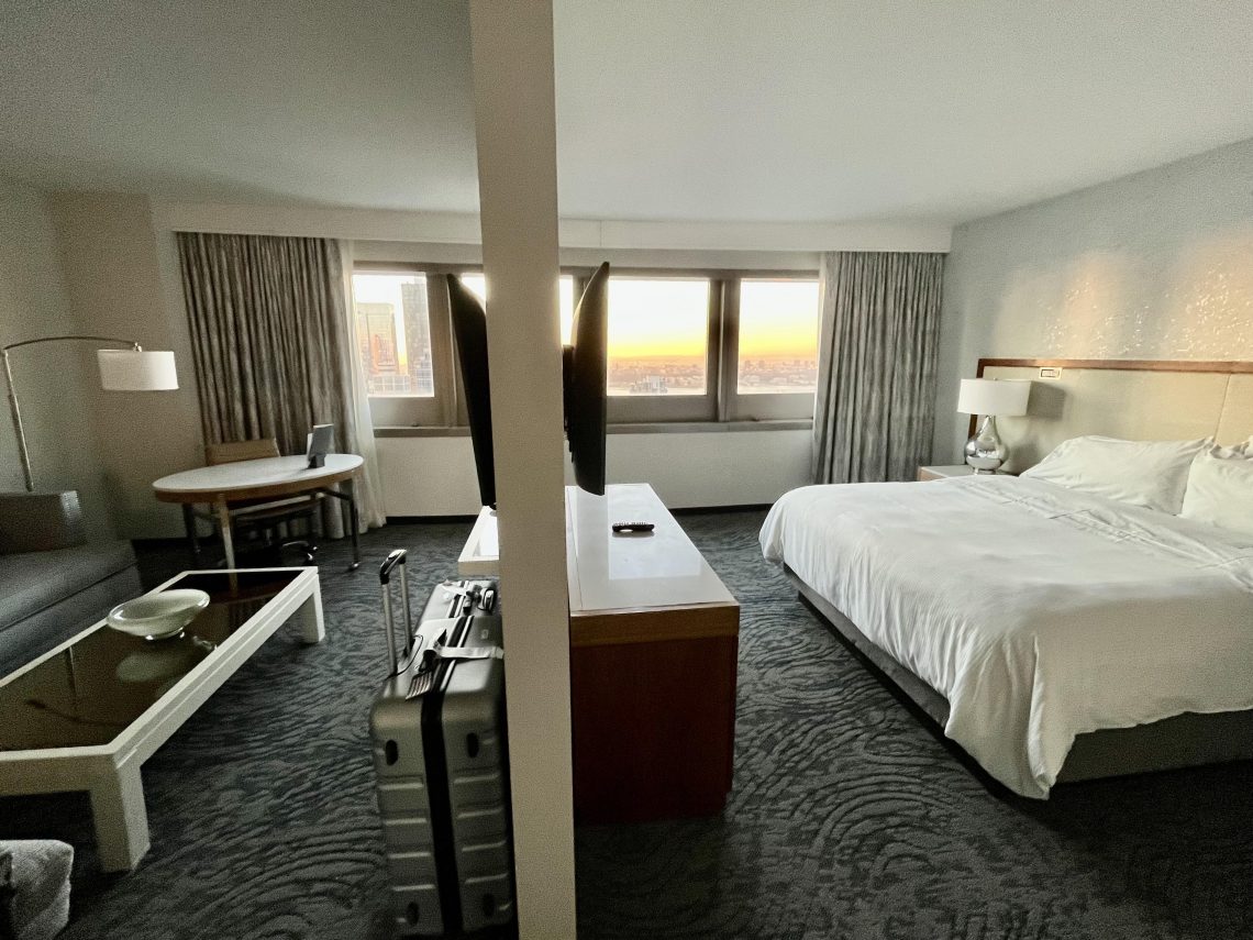 Best NYC Hotel for Families - Amber Likes