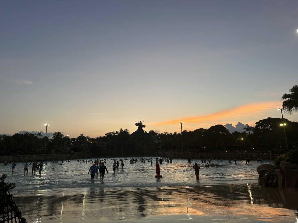 H20 Glow Nights After Hours